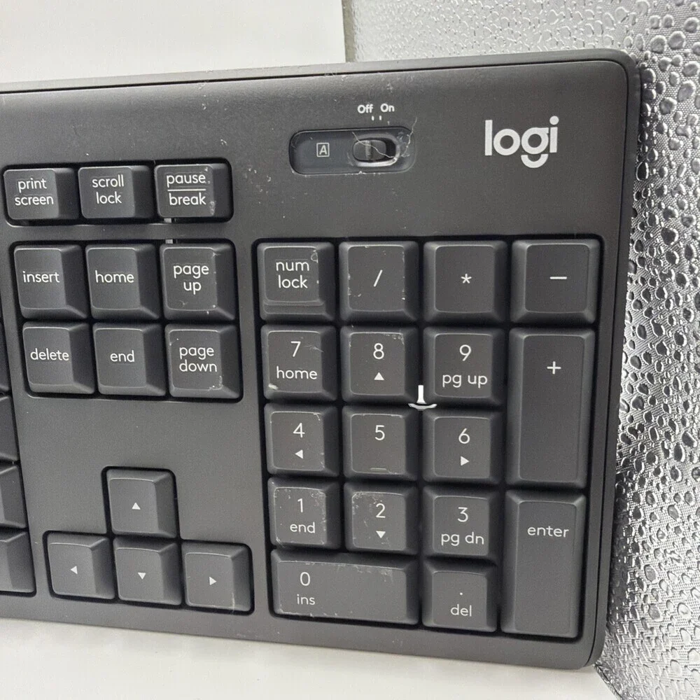 Logitech K295 + M220 Silent Touch Wireless Keyboard and Mouse Set OPEN BOX